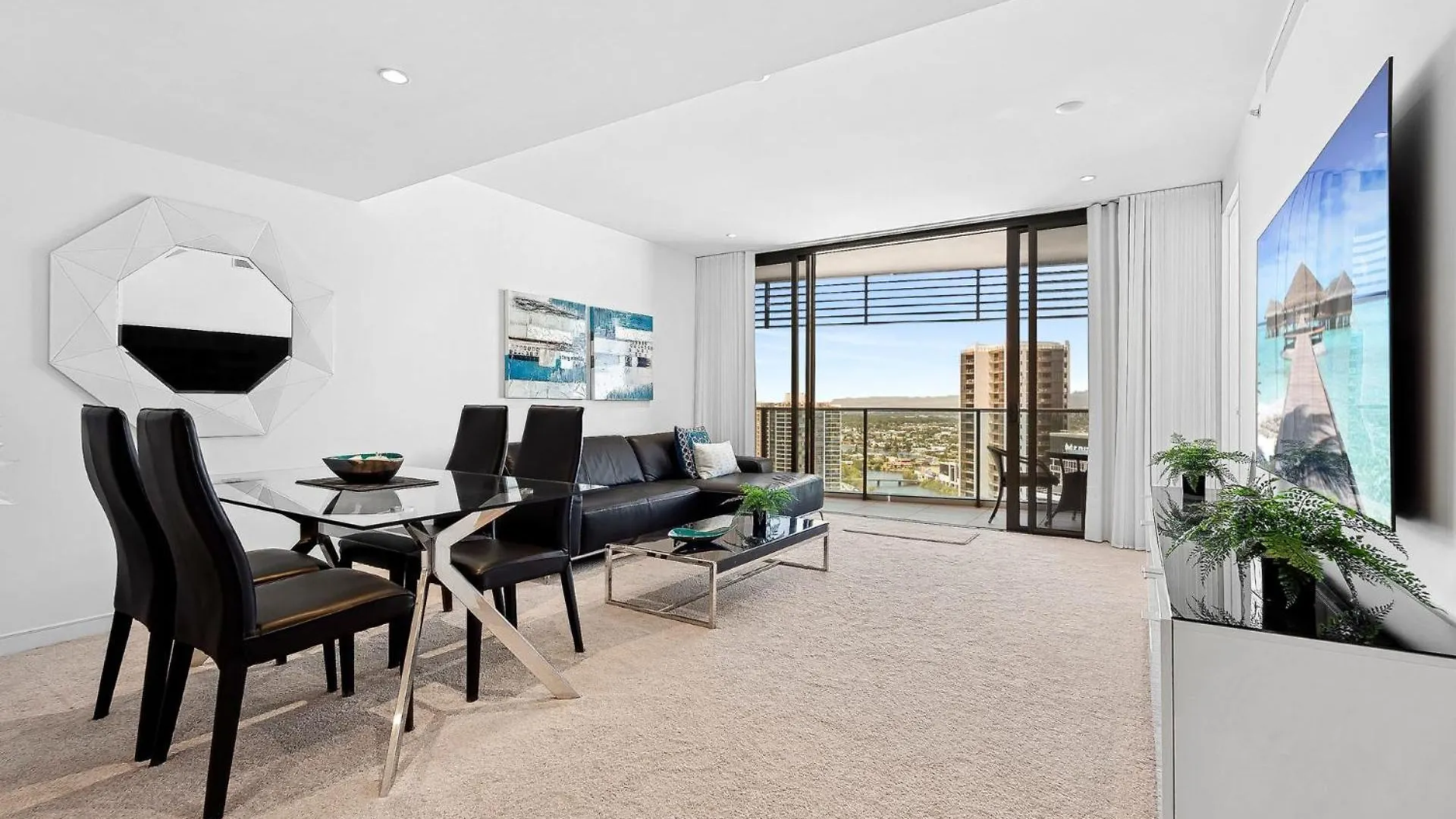 Apartment Luxury Sky High 1 Bedroom Escape With Ocean Views Gold Coast